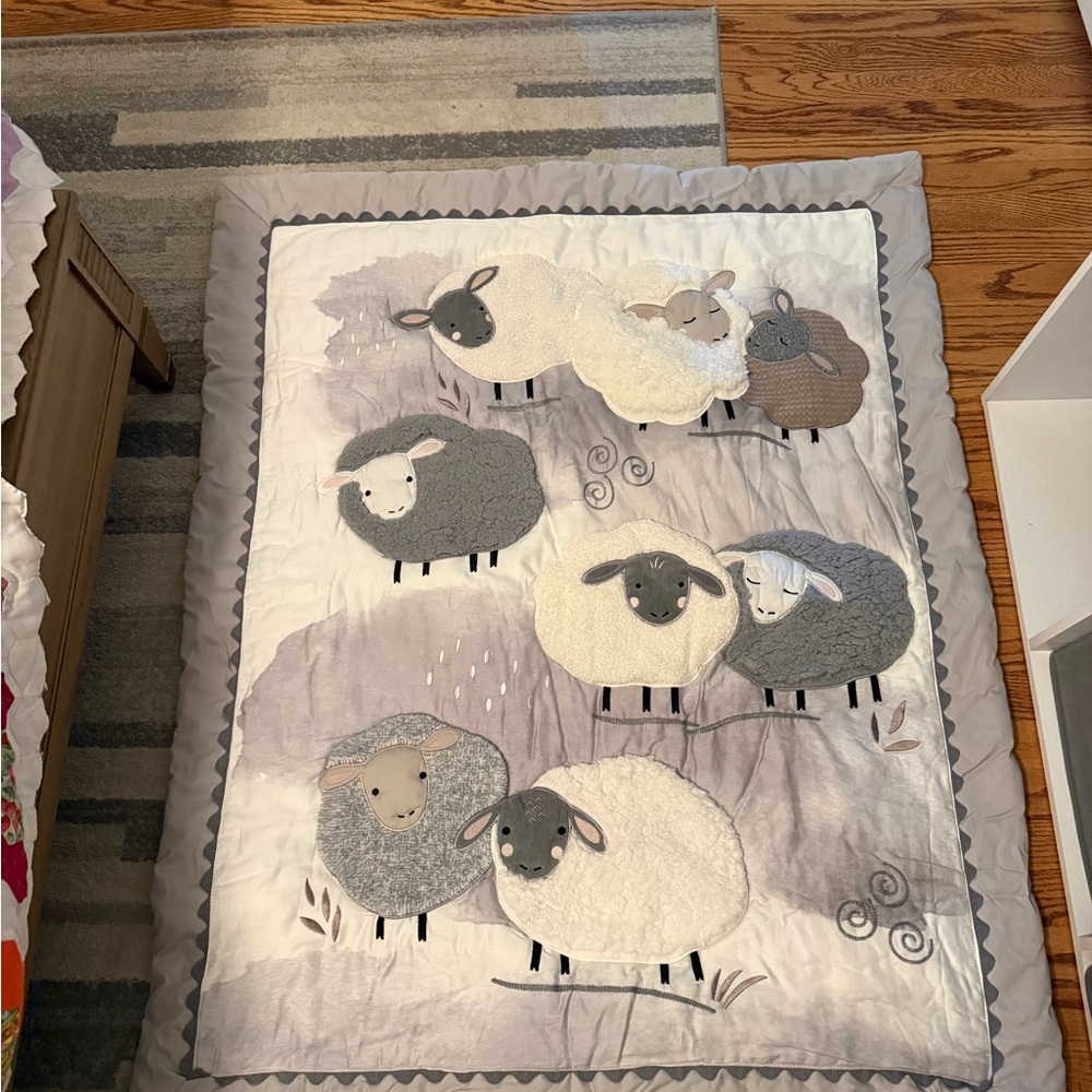 Lambs and Ivy Adorable Sheep-Themed Baby Quilt